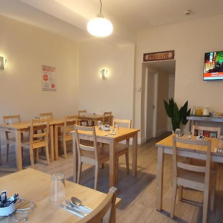 Blackpool North Close To Station With Free Parking Exterior photo