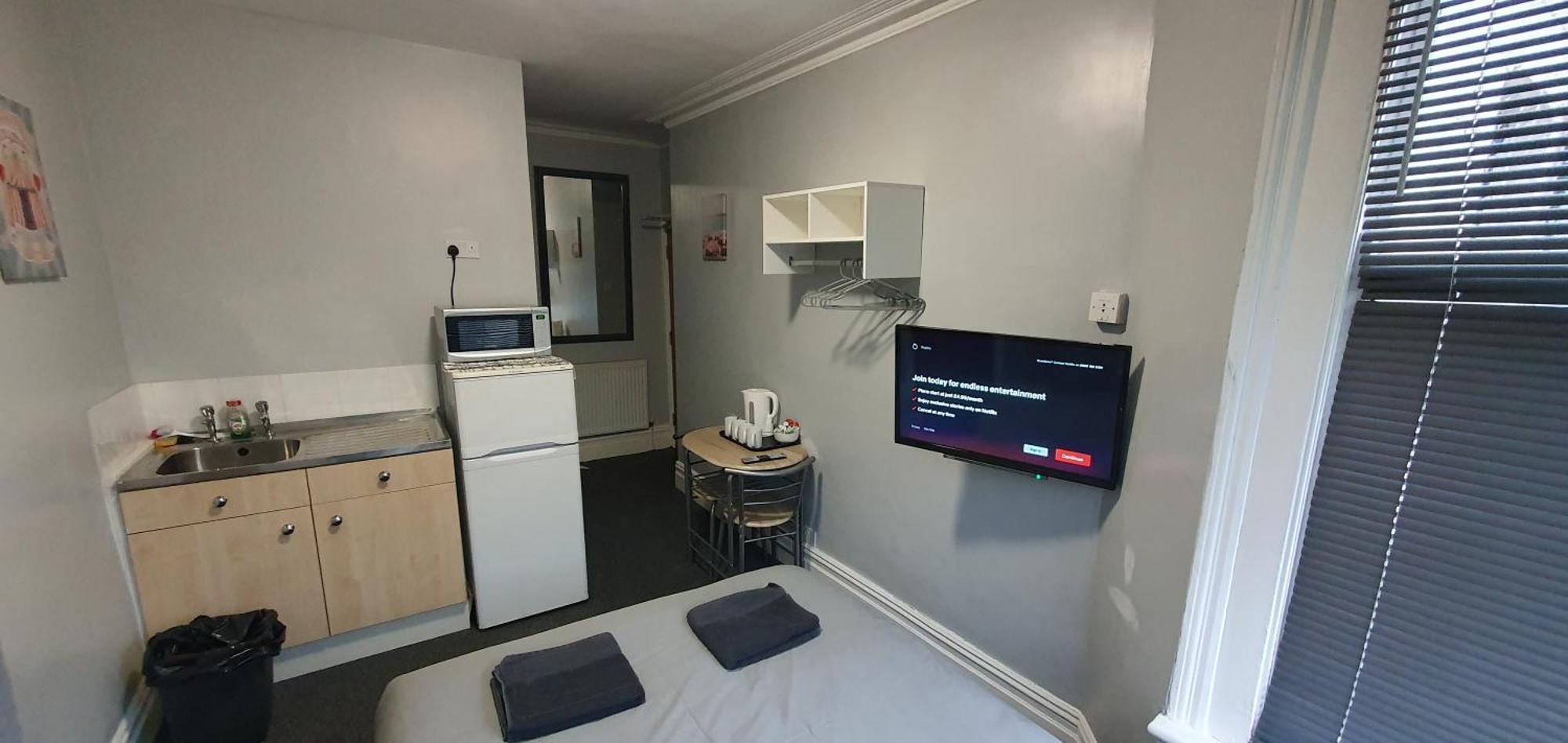 Blackpool North Close To Station With Free Parking Exterior photo